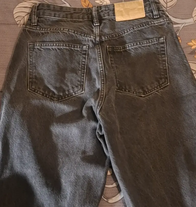 Jeans negros clásicos - 2