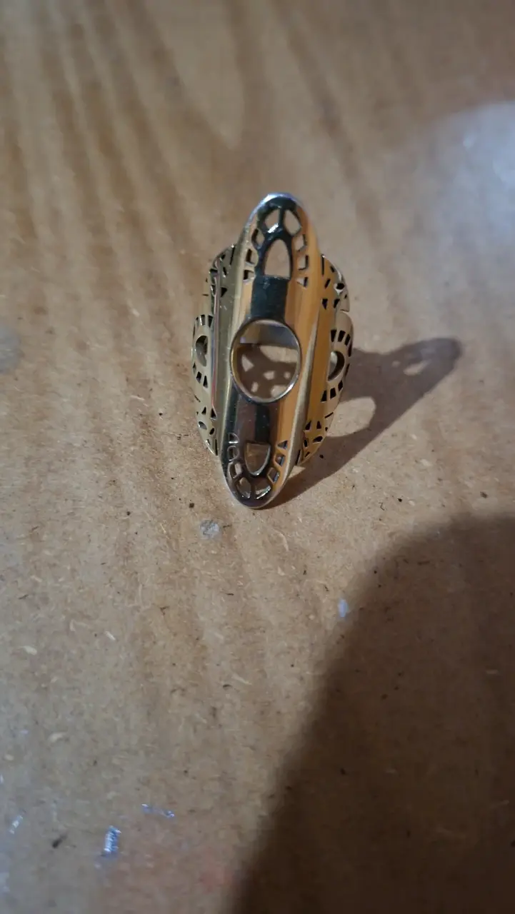 Anillo vintage dorado calado - 1