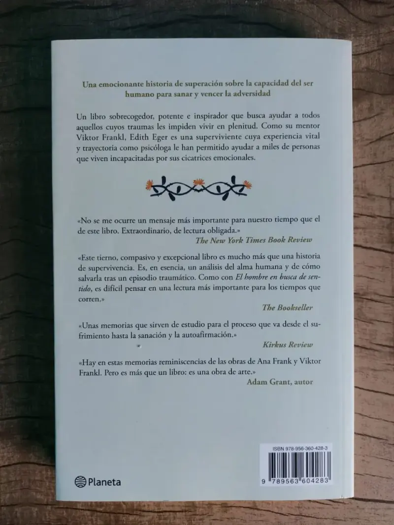Libro La Bailarina de Auschwitz - 3