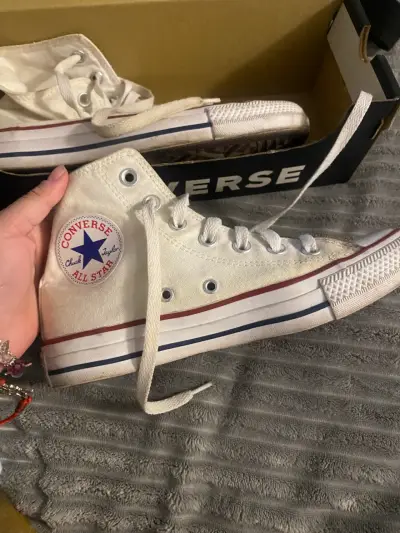 Zapatillas Converse blancas - miniatura 1