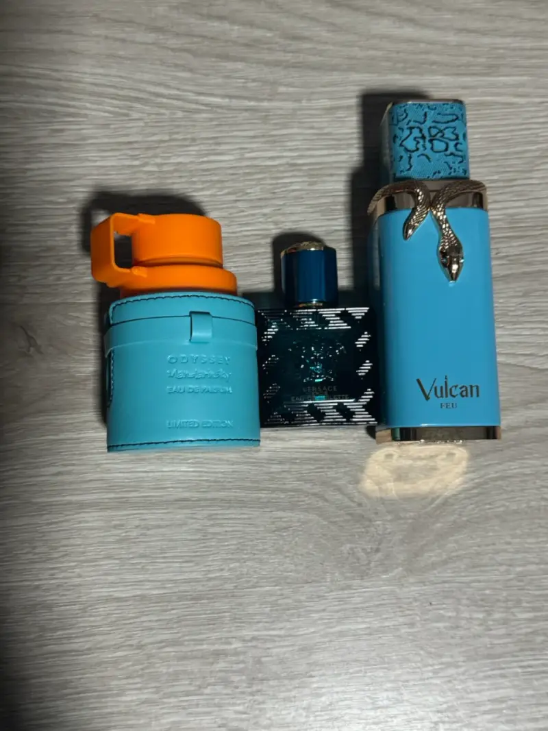 Botellas vacias de perfumes - 1