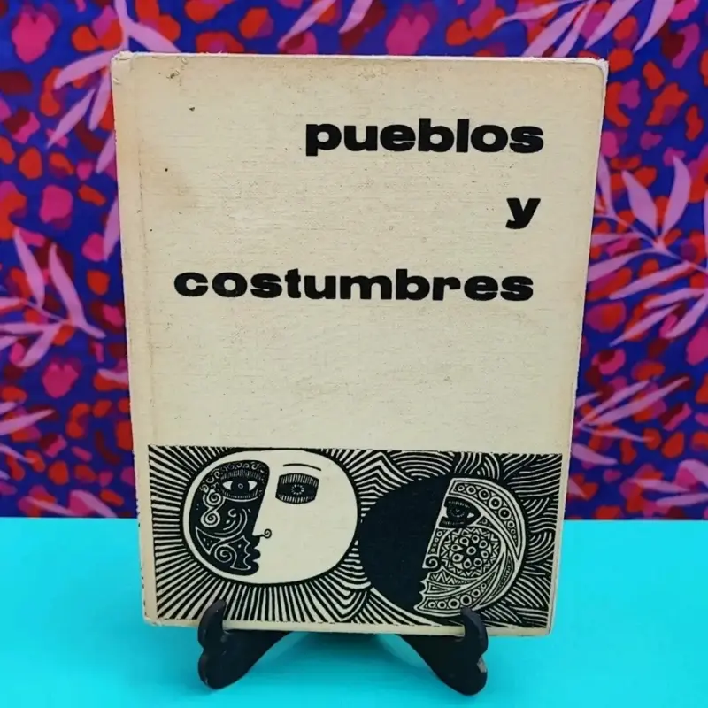 Libro 'Pueblos y Costumbres'