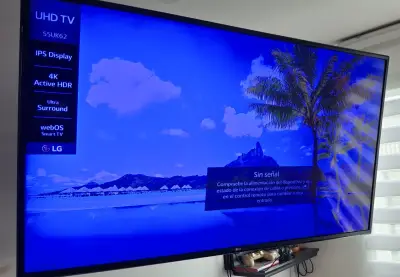 Televisor LG UHD 55 pulgadas - miniatura 1