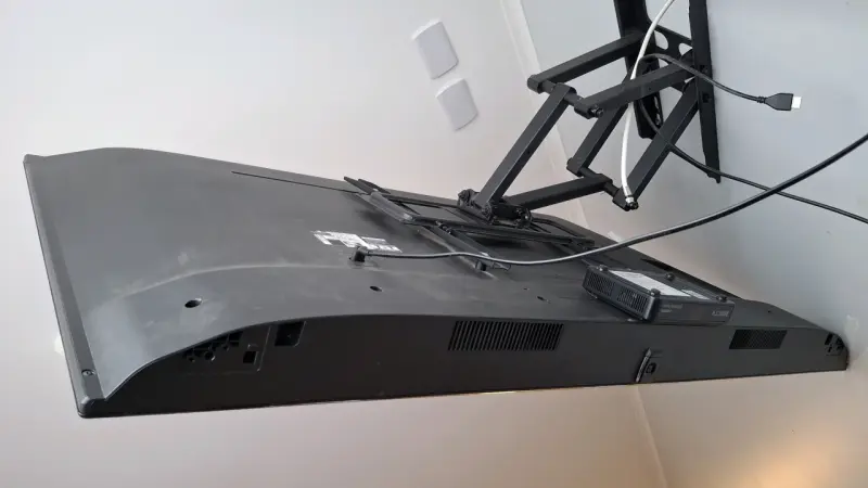Televisor LG UHD 55 pulgadas - 6