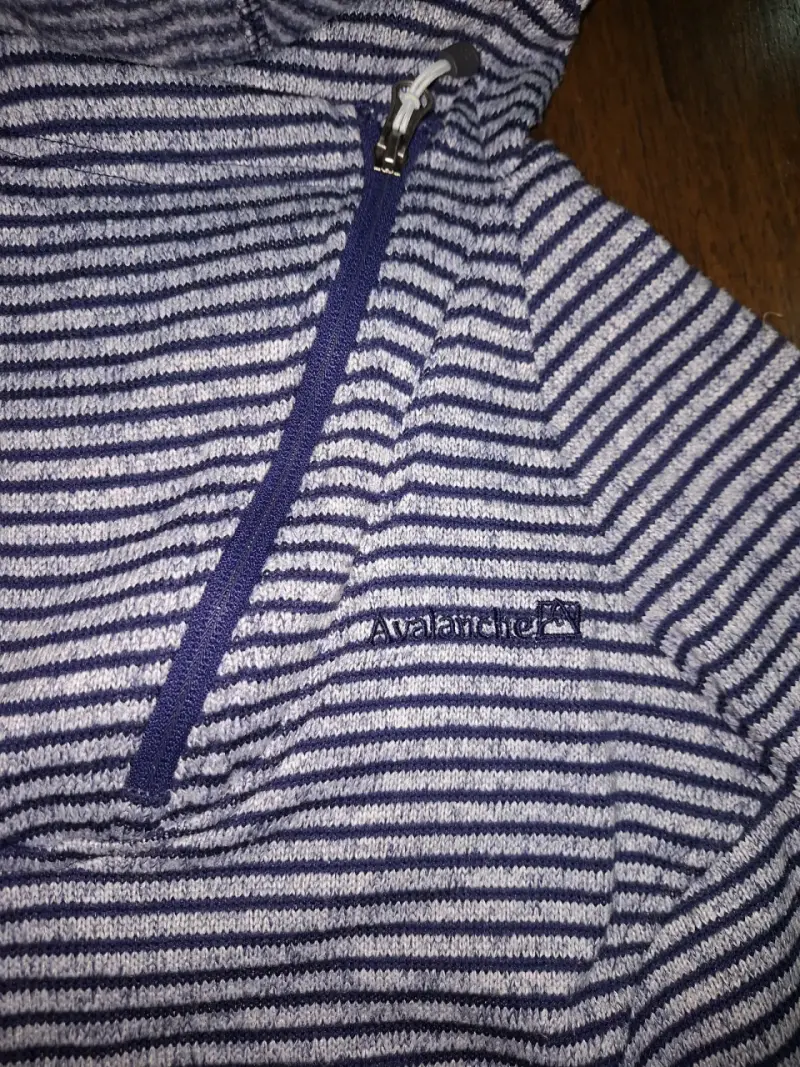 Polerón rayado violeta con capucha - 2