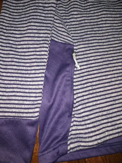 Polerón rayado violeta con capucha - miniatura 4