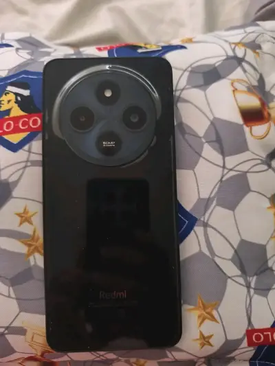 Smartphone Redmi con carcasa - miniatura 3