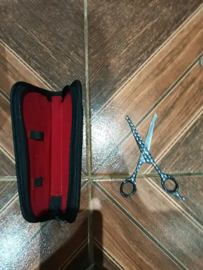 Tijeras profesional para mascotas con estuche - miniatura 2