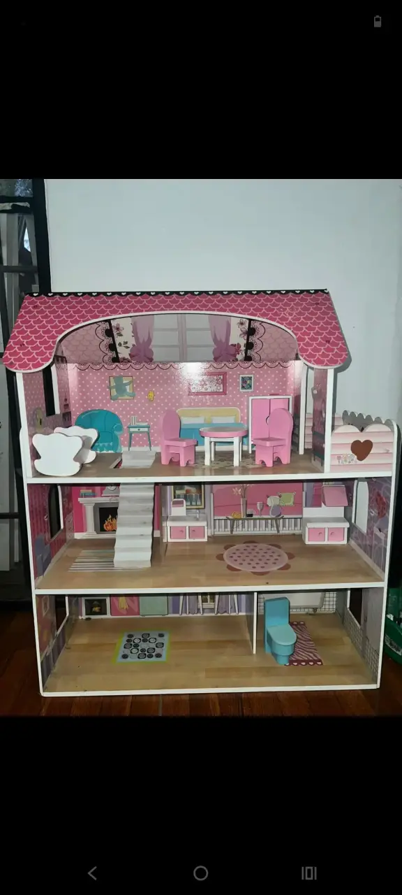 Casa de muñecas de madera - 1