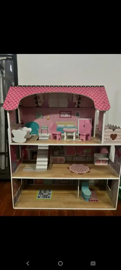 Casa de muñecas de madera - miniatura 3