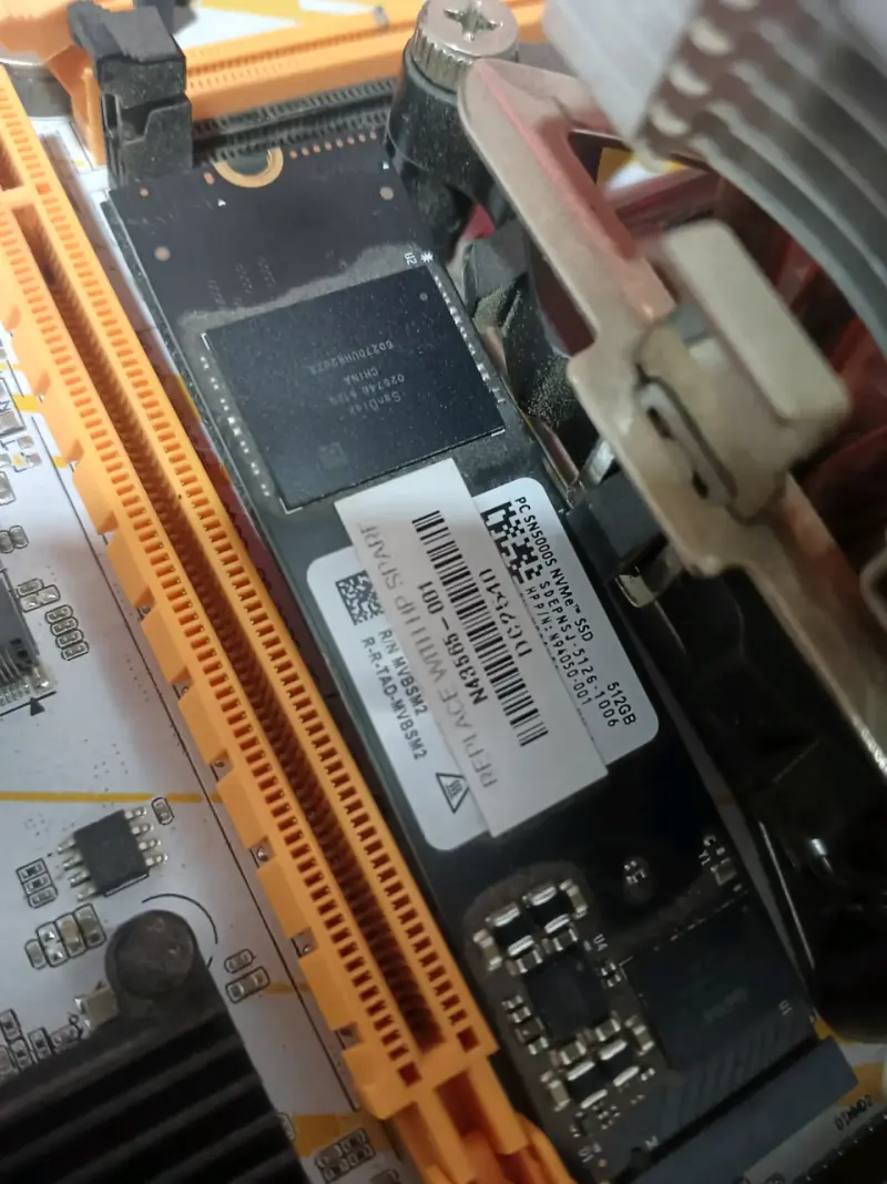 kit xeon con SSD (no incluye el disipador) - 3