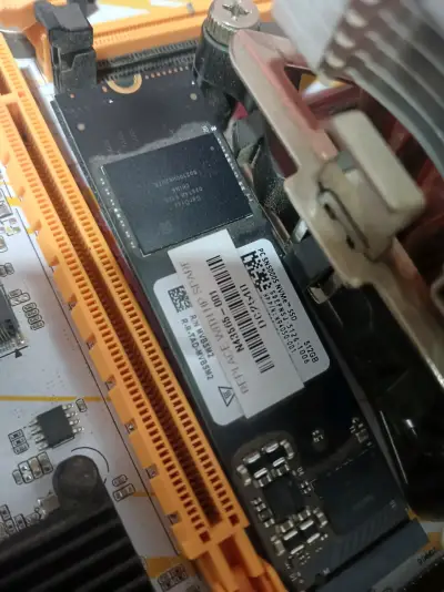 kit xeon con SSD  (no incluye el disipador) - miniatura 3