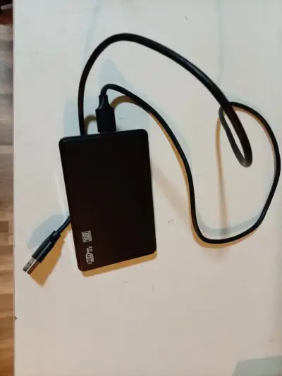 Disco duro externo USB 3.0 - miniatura 1