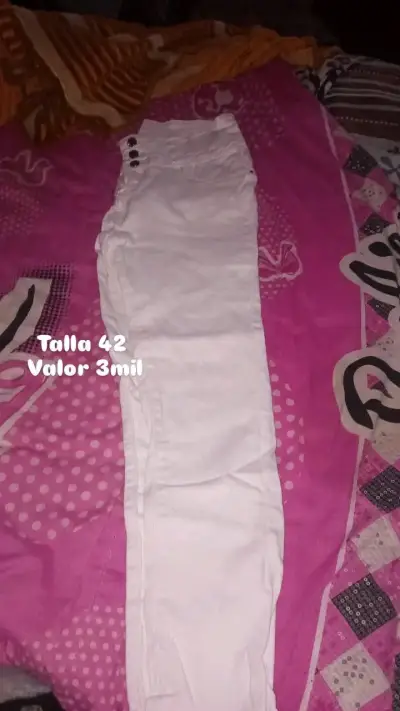 Pantalón blanco talla 42 - miniatura 1