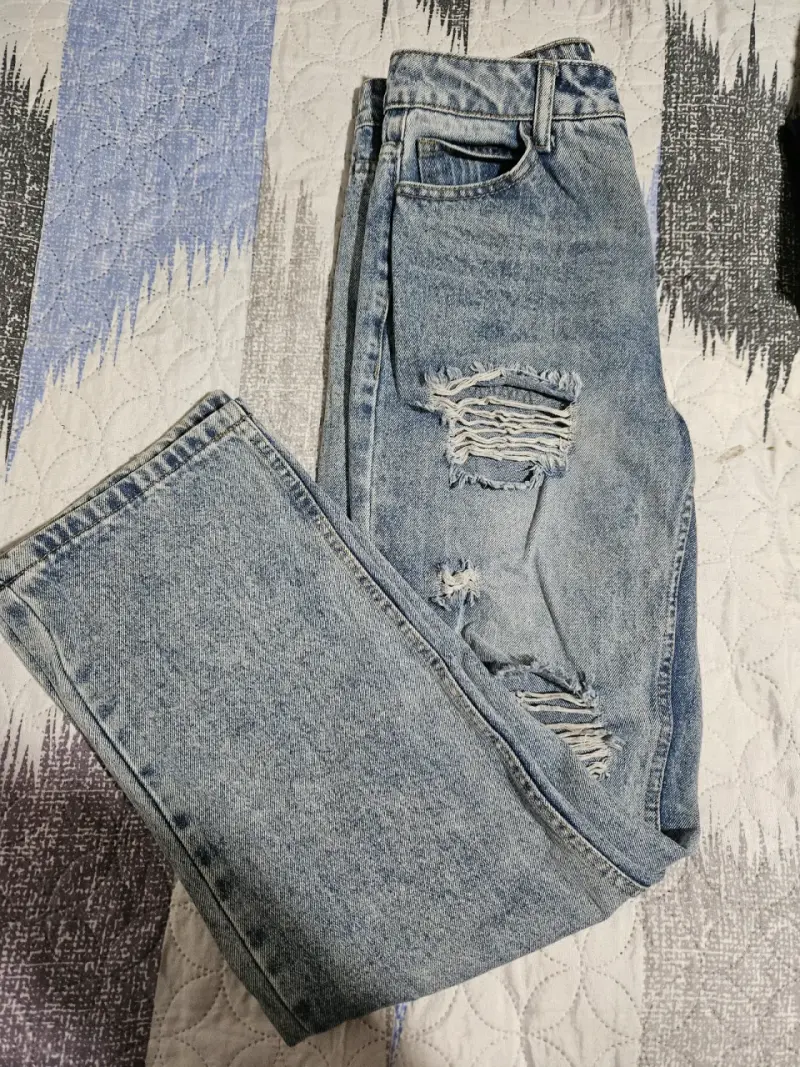 Jeans desgastados azul claro - 2