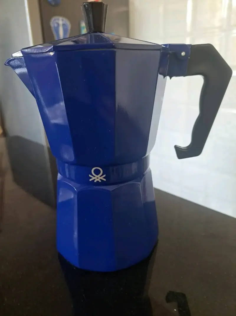 Cafetera moka azul