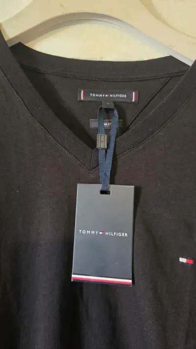 Polera negra Thommy slim fit - miniatura 2