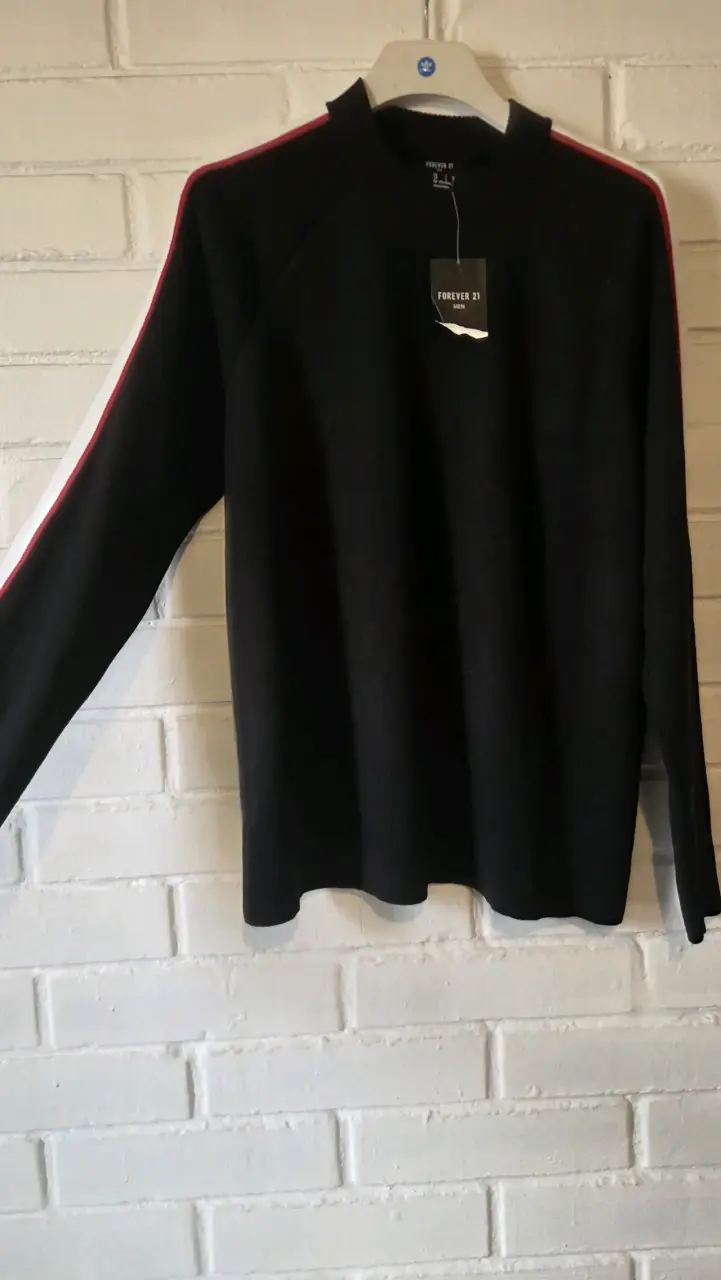 Polerón negro Forever 21 talla L - 2