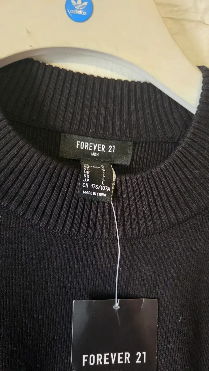 Polerón negro Forever 21 talla L - 3