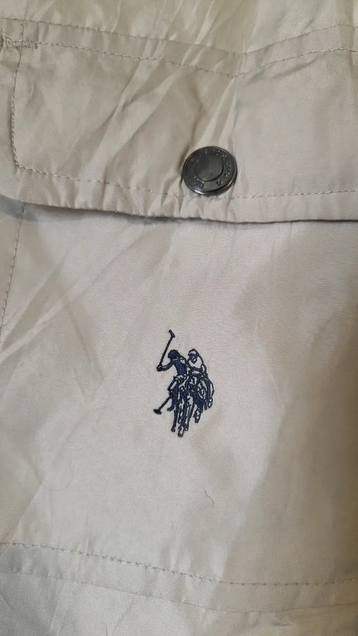 Chaqueta beige con cierre - 2