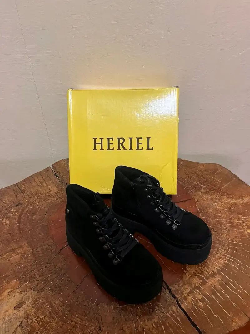 Botines negros de gamuza Heriel - 1