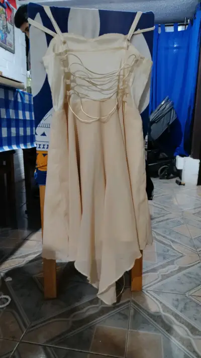 Vestido de fiesta nude - miniatura 2