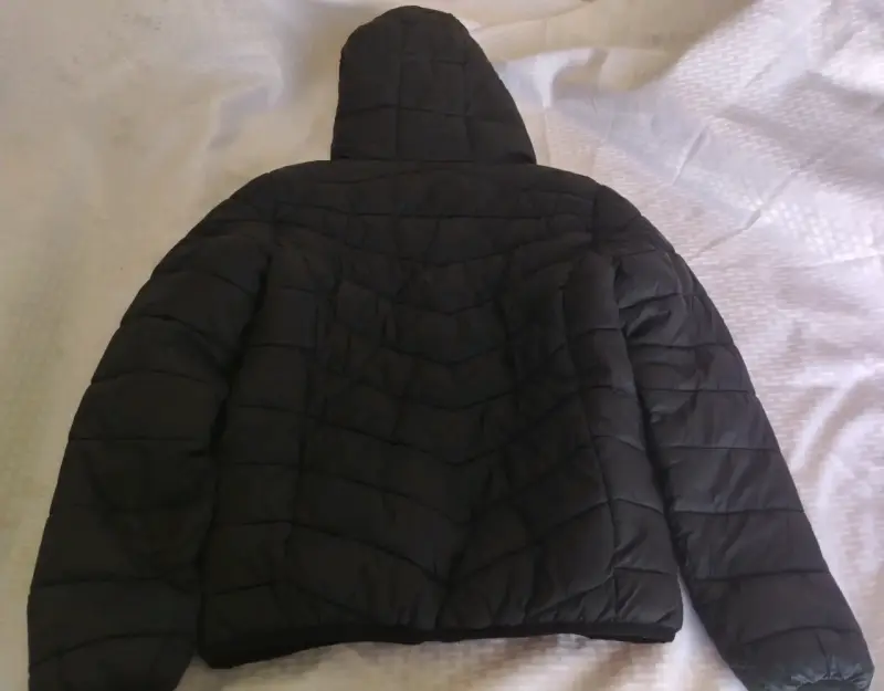 Chaqueta acolchada negra - 1