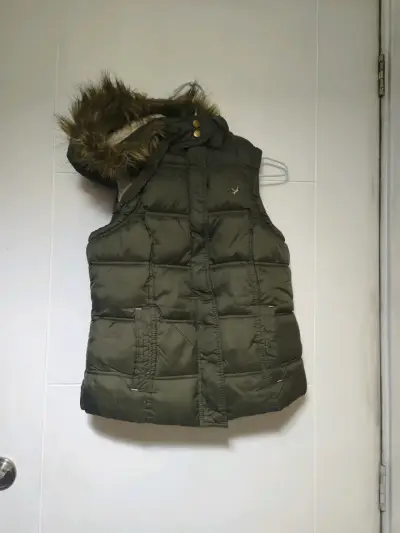Chaqueta y parkas de 2da de dama y caballero - miniatura 2