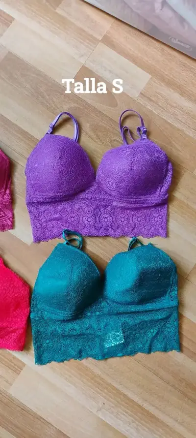 Conjunto de bralettes encaje - miniatura 1