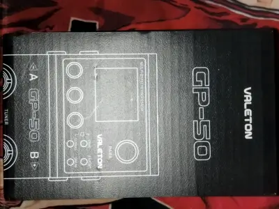 Pedal multiefectos Valeton GP-50 - miniatura 2