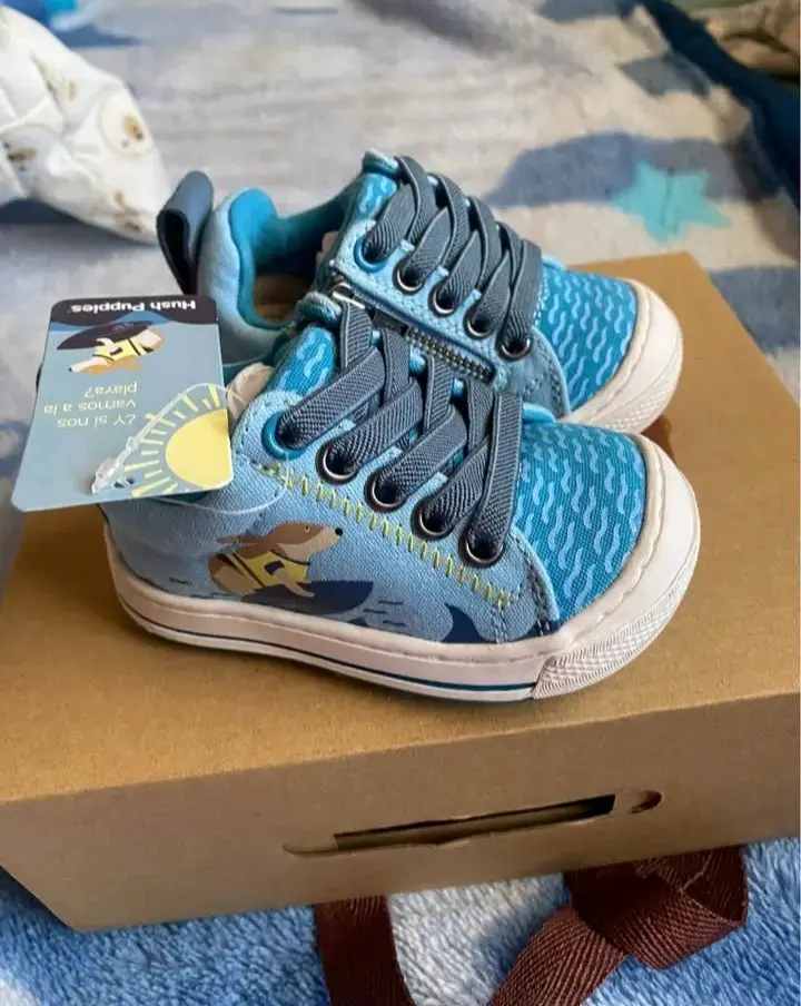 Zapatillas bebé nuevas - 1