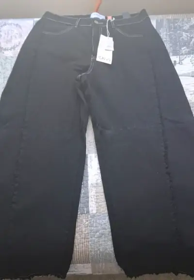 Jeans negros de mujer - miniatura 4
