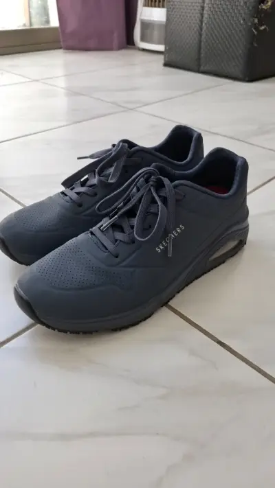 Zapatillas azul marino - miniatura 2