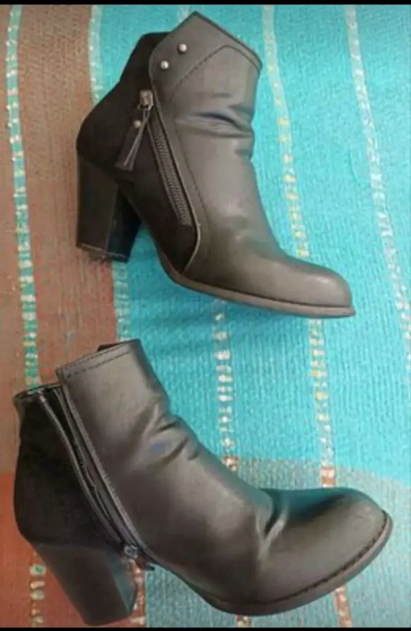 Botines Bitextura Via Uno - Talla 39 (Impecables) - 1