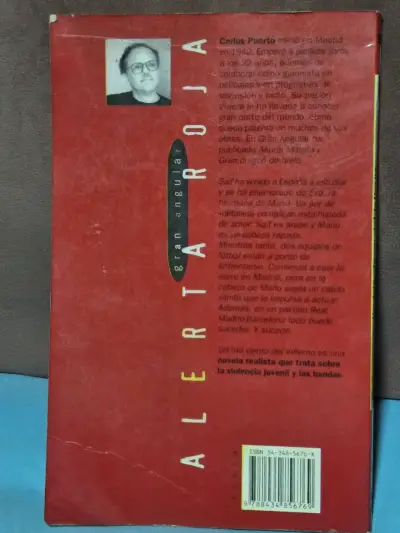 Libro 'Un frío viento del infierno' - miniatura 2