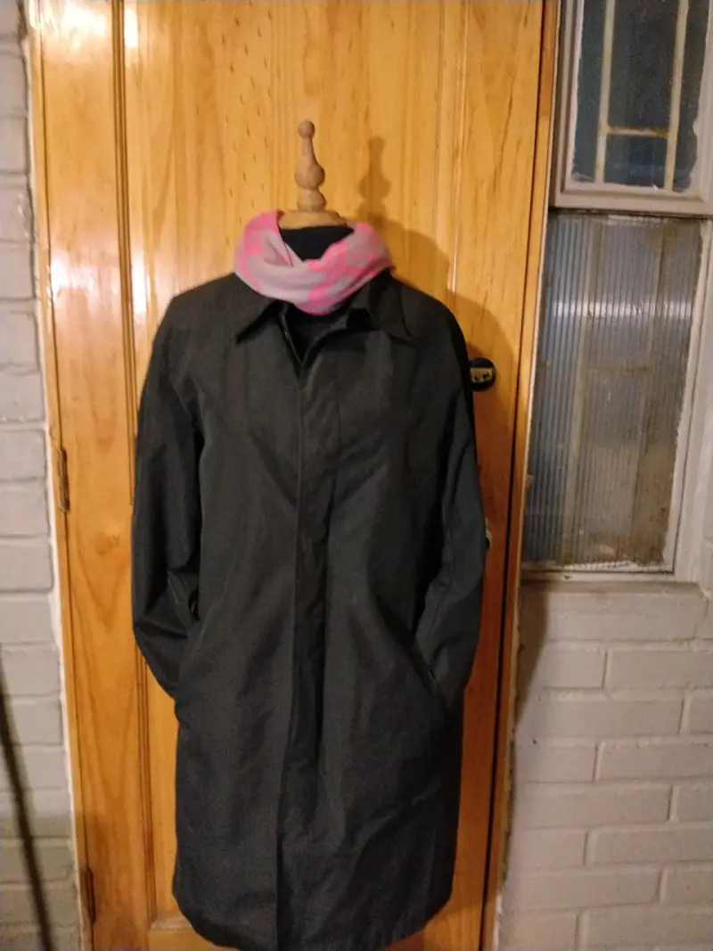 Abrigo negro elegante