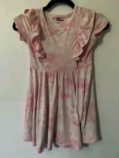 Vestido rosado con vuelitos - miniatura 2