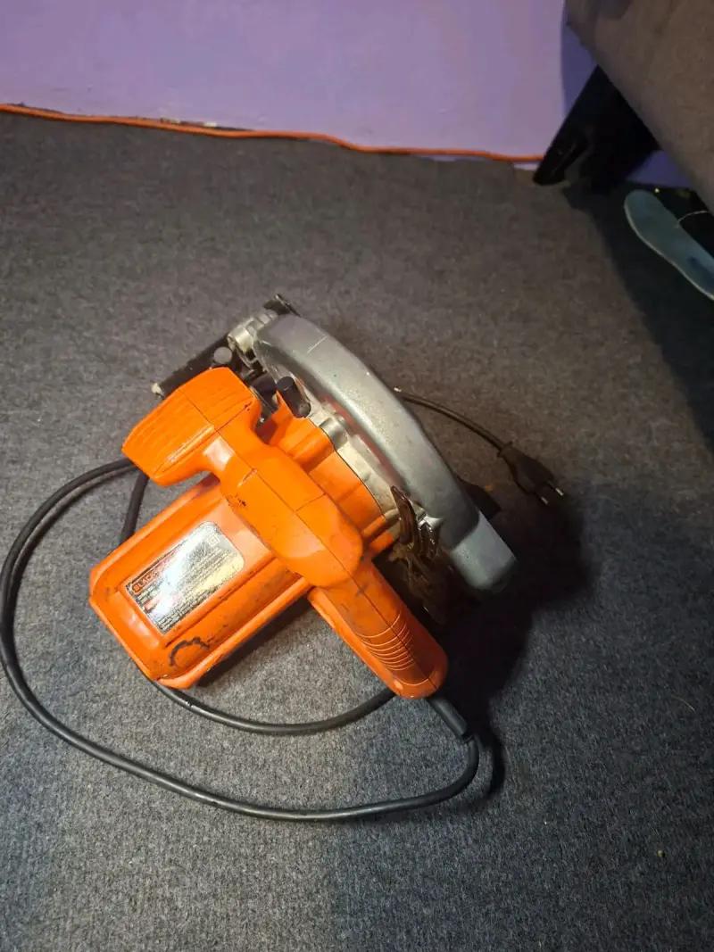 Sierra circular Black+Decker - 2