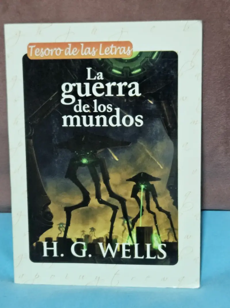 Libro 'La guerra de los mundos' H.G. Wells - 1