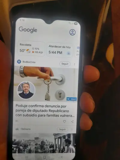Teléfono inteligente negro - miniatura 2