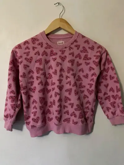 Polerón rosa con corazones - miniatura 1