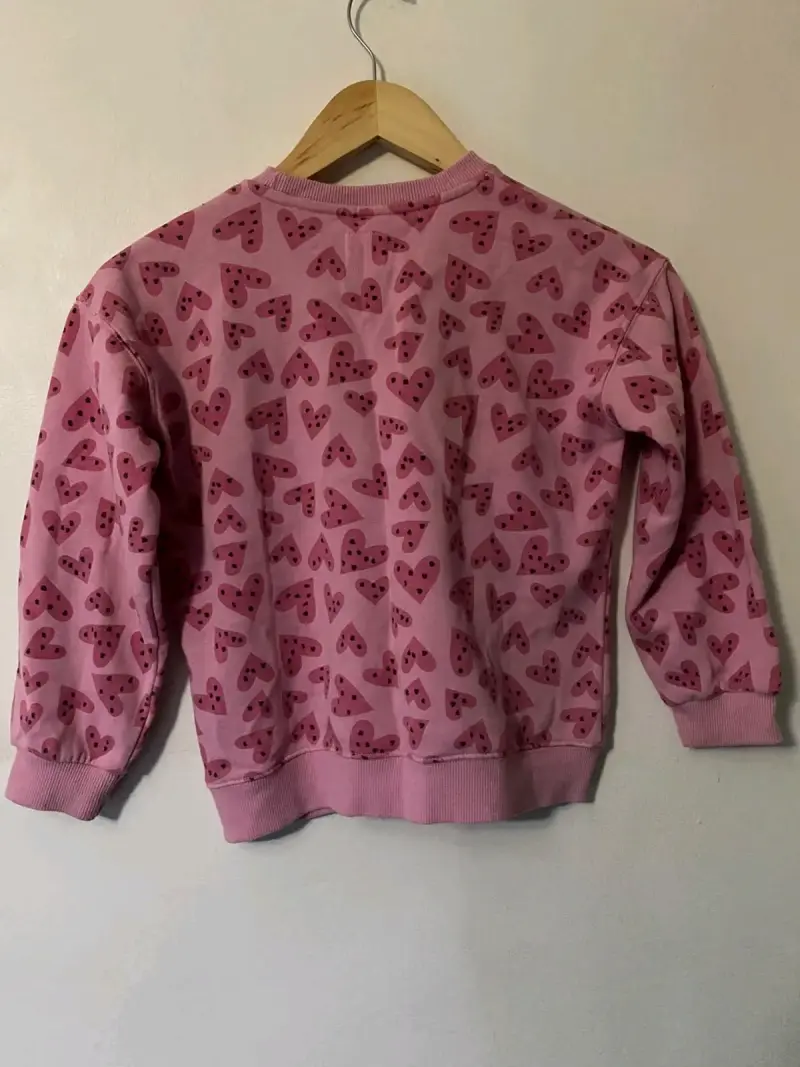 Polerón rosa con corazones - 2