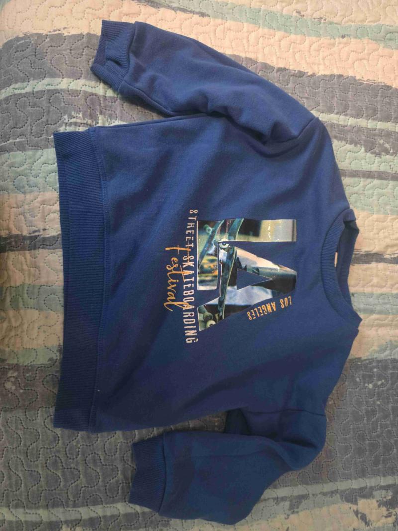 Polerón azul de niño con estampado - 1