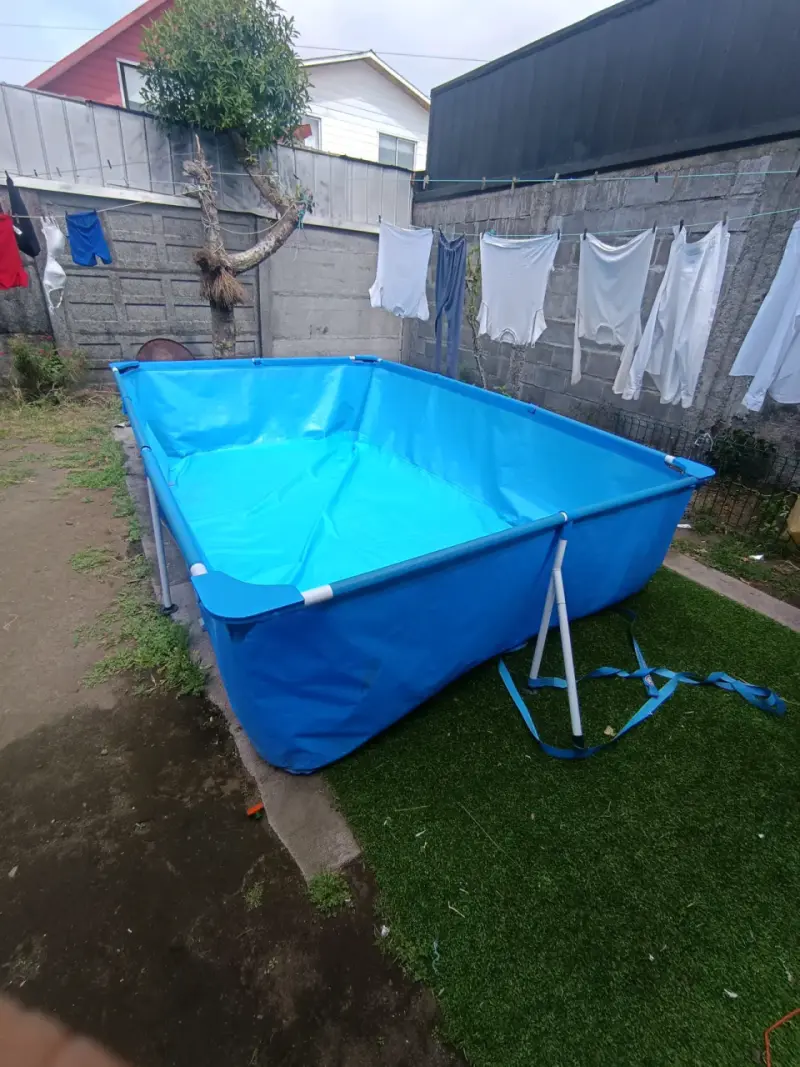 Piscina de estructura metálica - 1