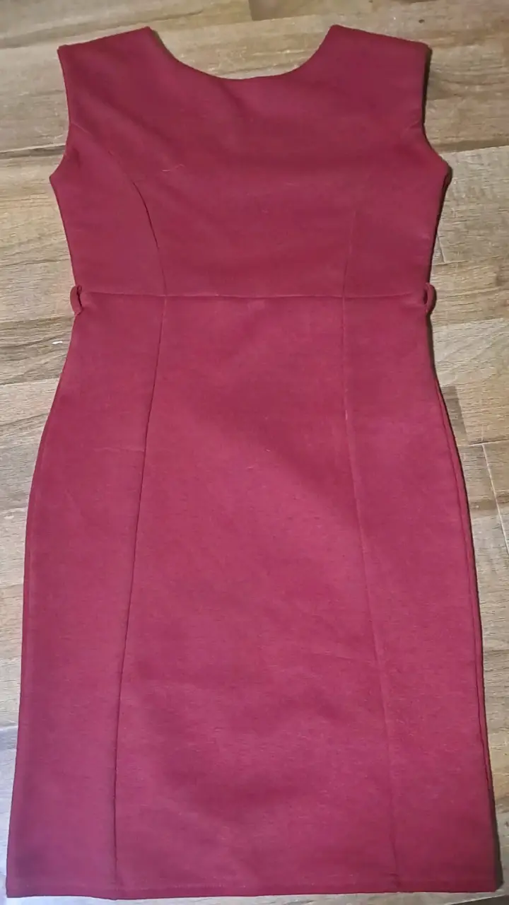 Vestido rojo elegante - 1