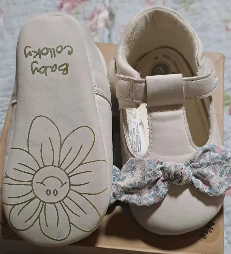 Zapatos de bebé con moño - 3