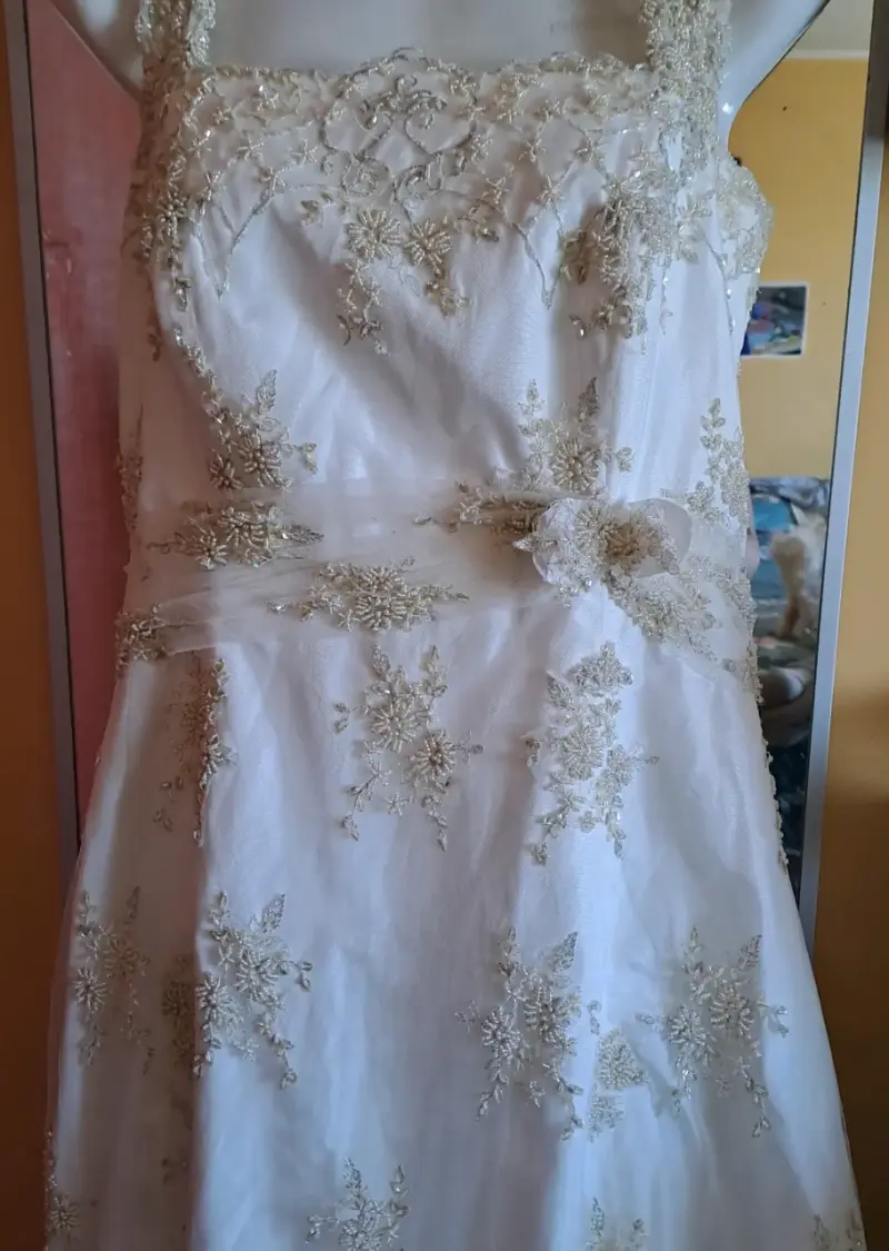 Vestido de novia bordado - 1