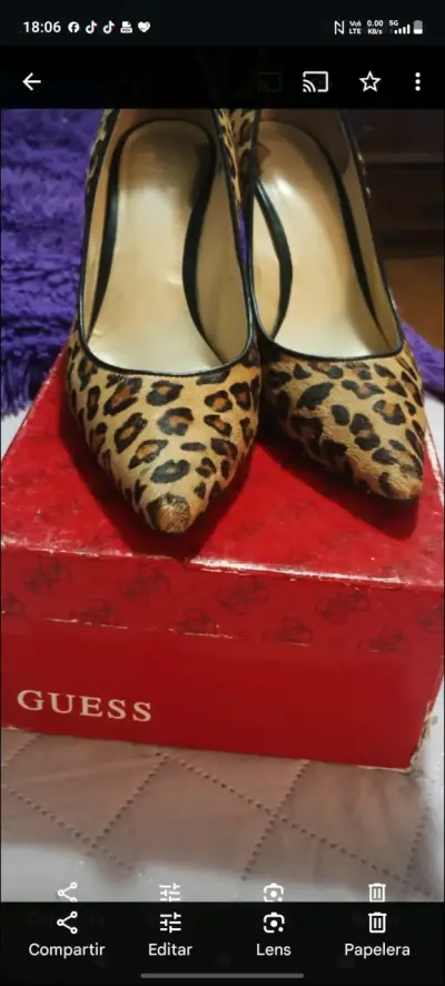 Tacones animal print Guess - miniatura 2