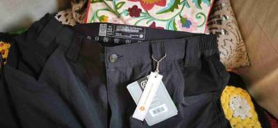 01 Camisa xl,02 pantalones 2xl y xl - miniatura 3