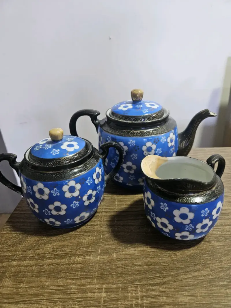 Juego de té de cerámica azul - 1
